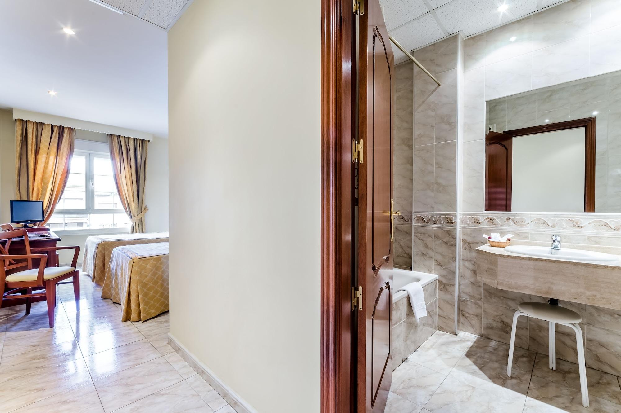 Roma Aurea Hotell Talavera de la Reina Eksteriør bilde